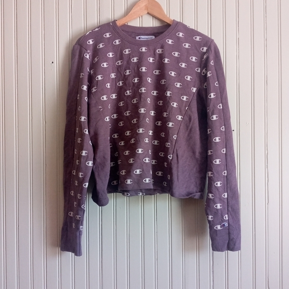 mauve champion monogram pullover cropped sweater - Picture 1 of 4